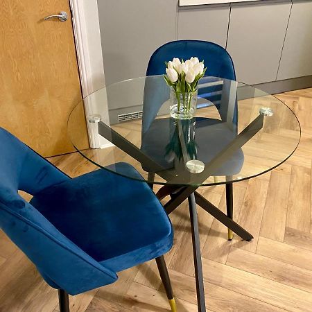 יורק Superb City Centre Apartment Within The City Walls מראה חיצוני תמונה